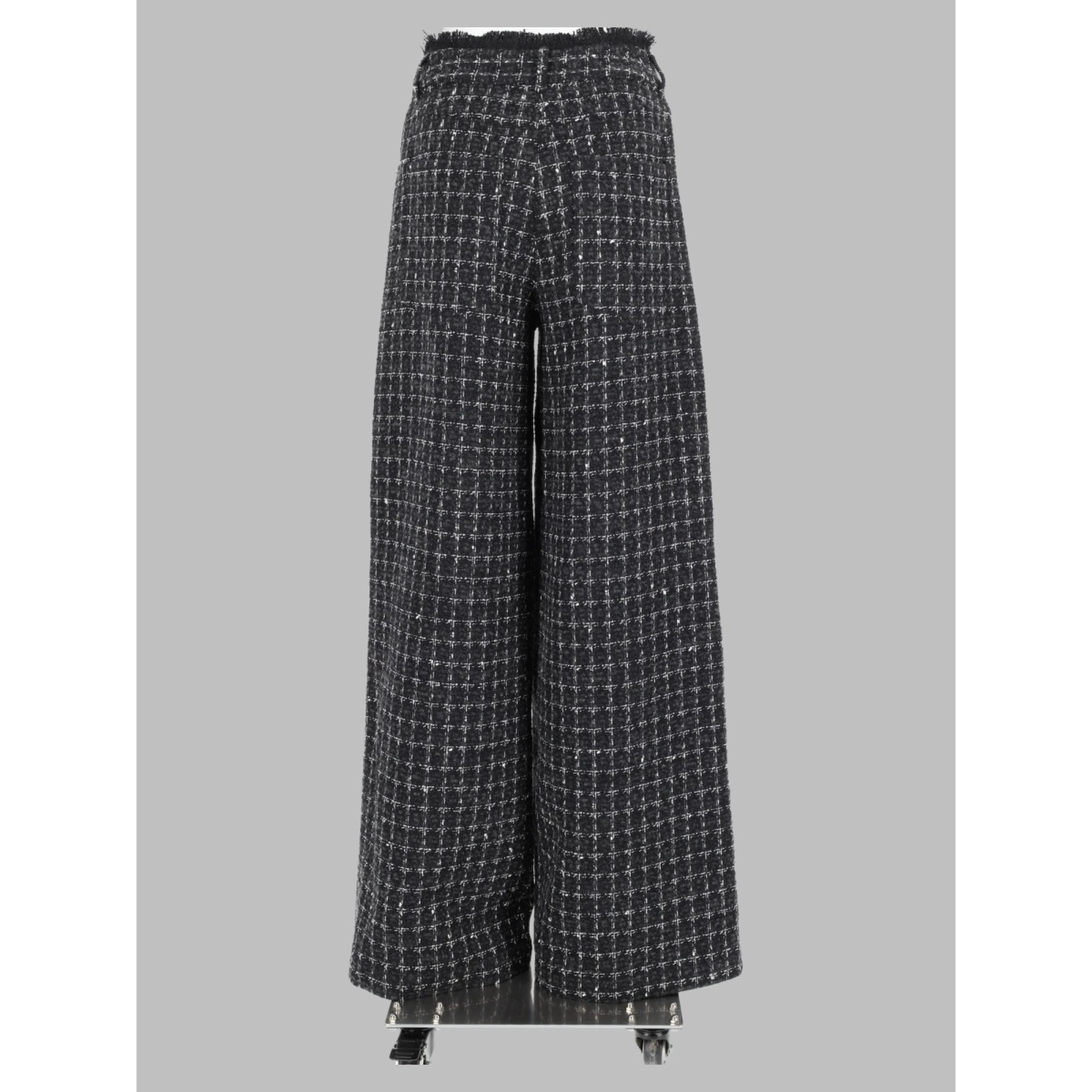 Pantalone con Orlo Sfrangiato