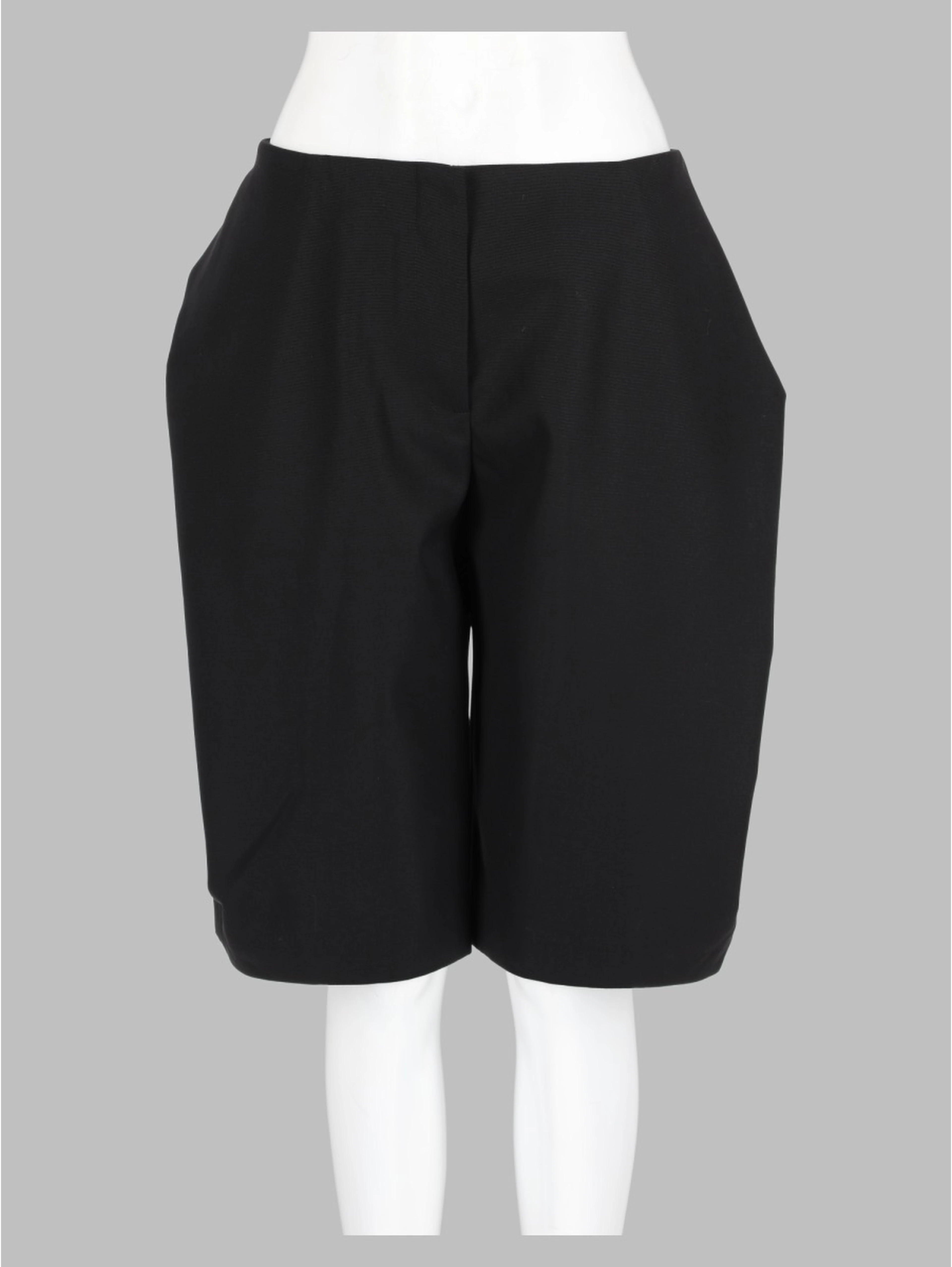 Shorts "Cubisto"
