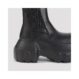 BEATLE MEGA TRACTOR BOOT