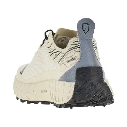 001A sneakers