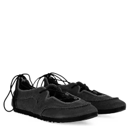 UGG Sneakers
