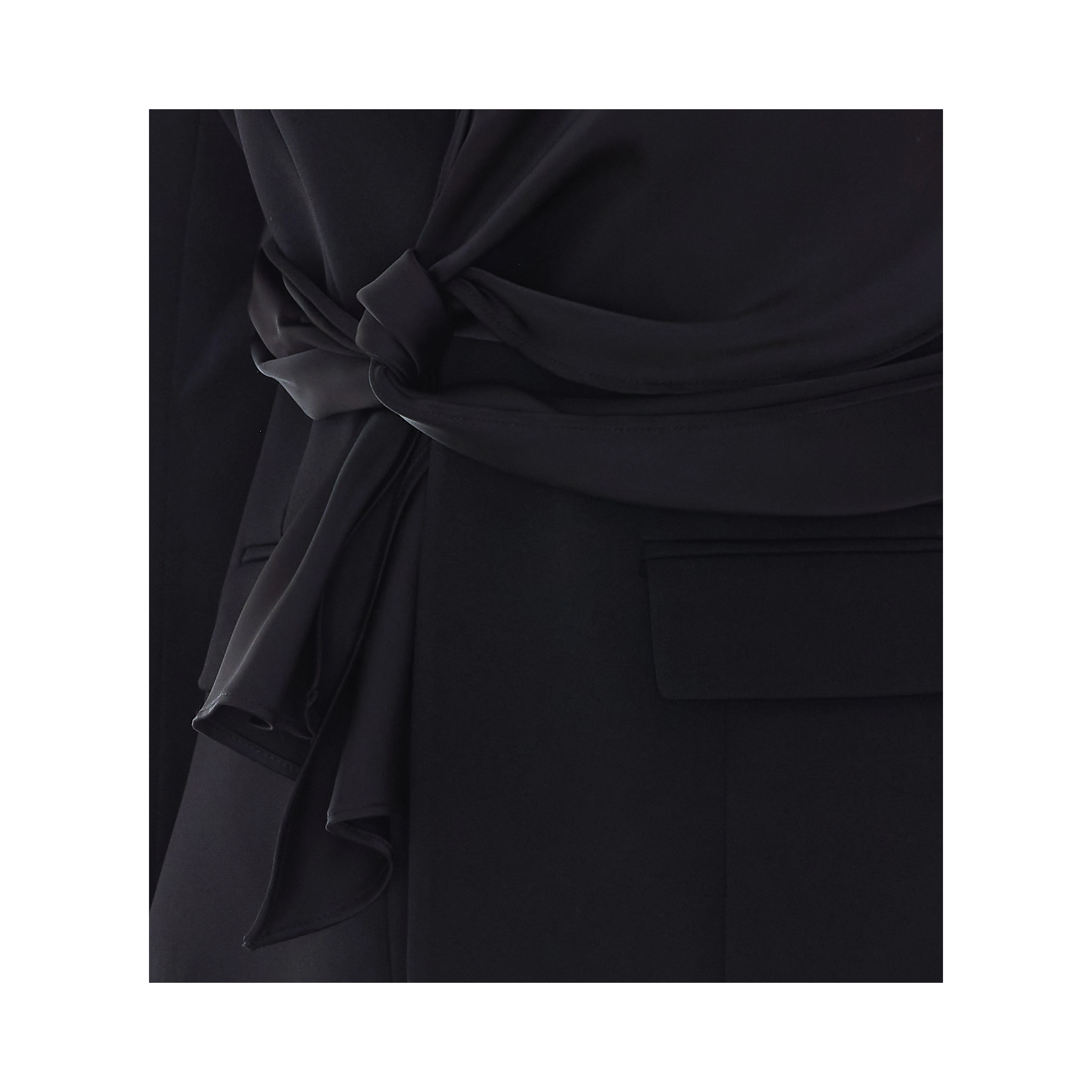 ELEH Jackets Black