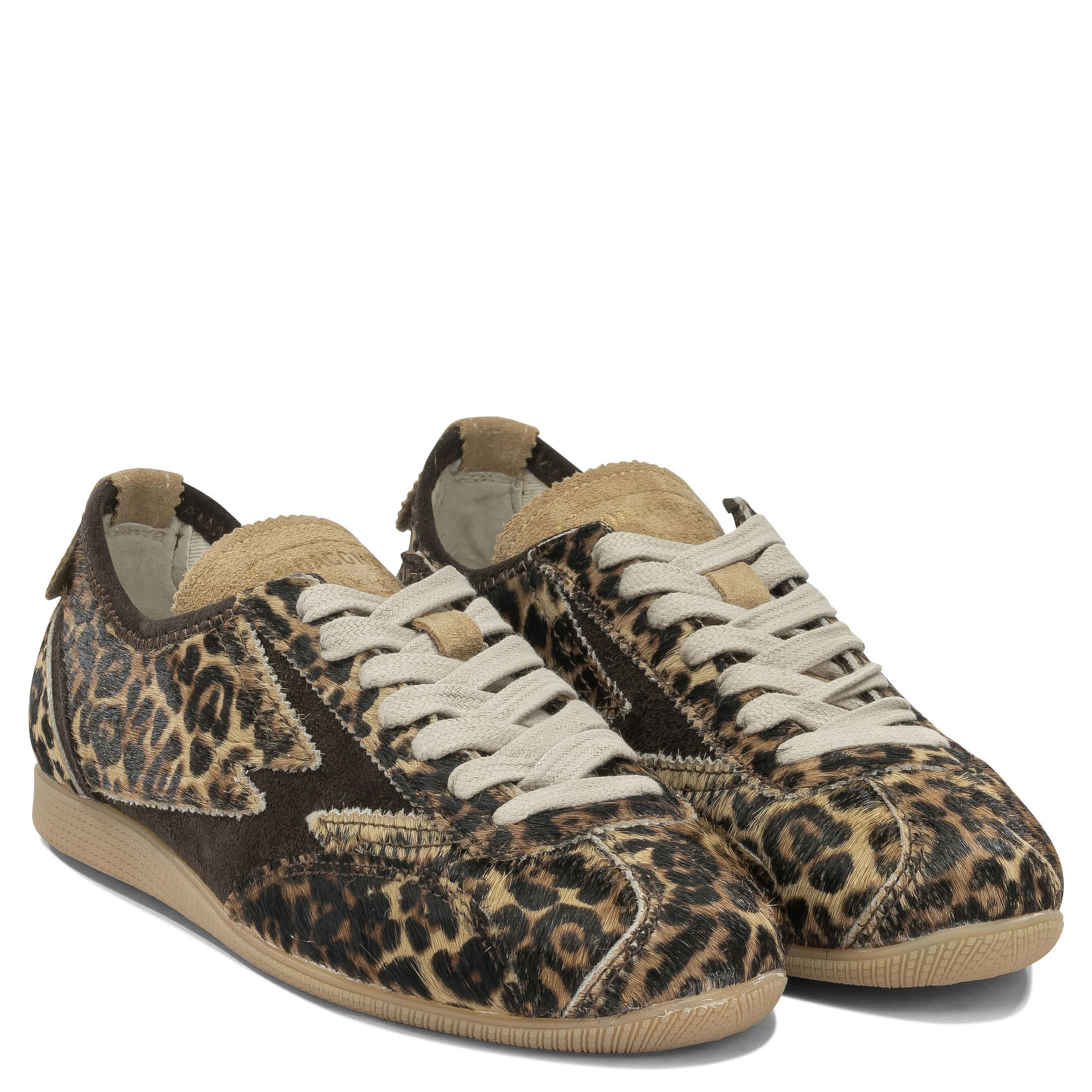 Sneakers & Slip-On