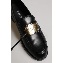 Black Leather Logo Plaque Loafers Shoes