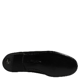 Black Leather Logo Plaque Loafers Men Shoes