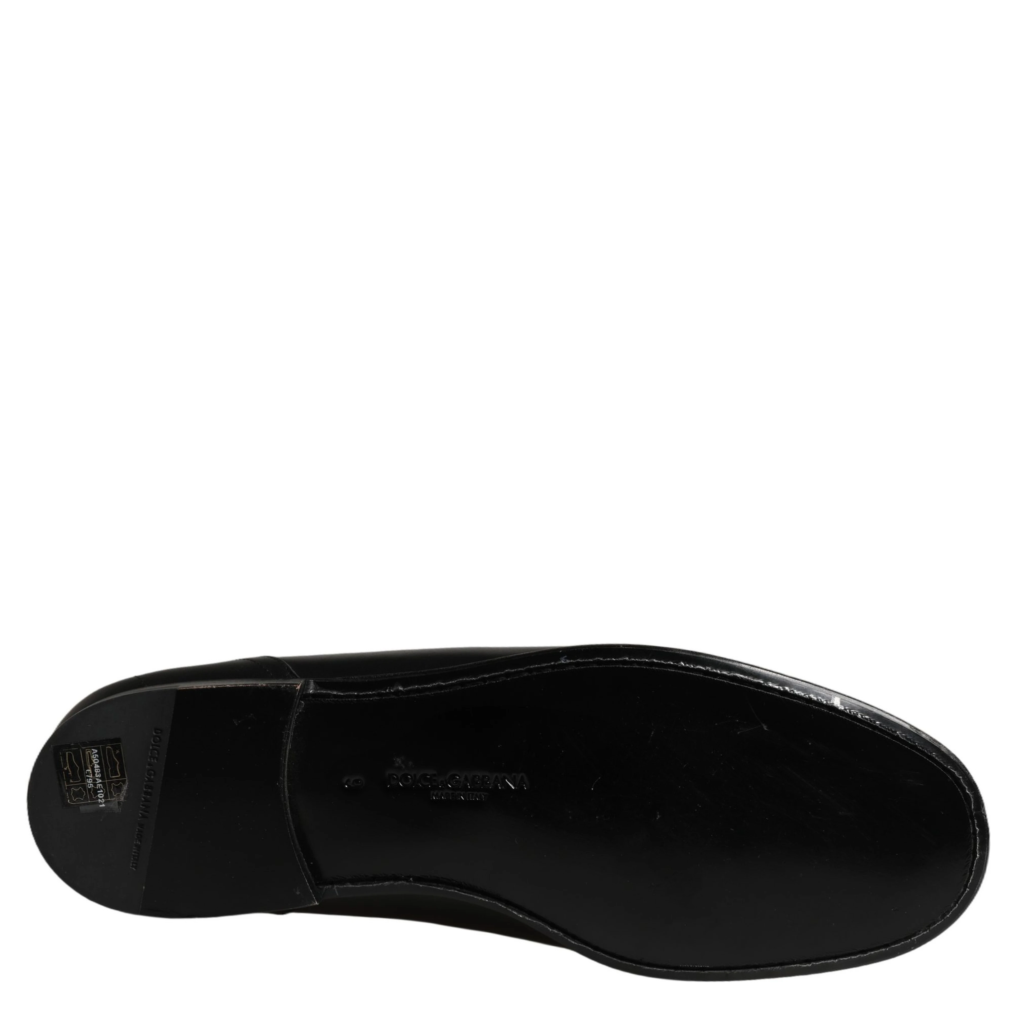 Black Leather Logo Plaque Loafers Men Shoes