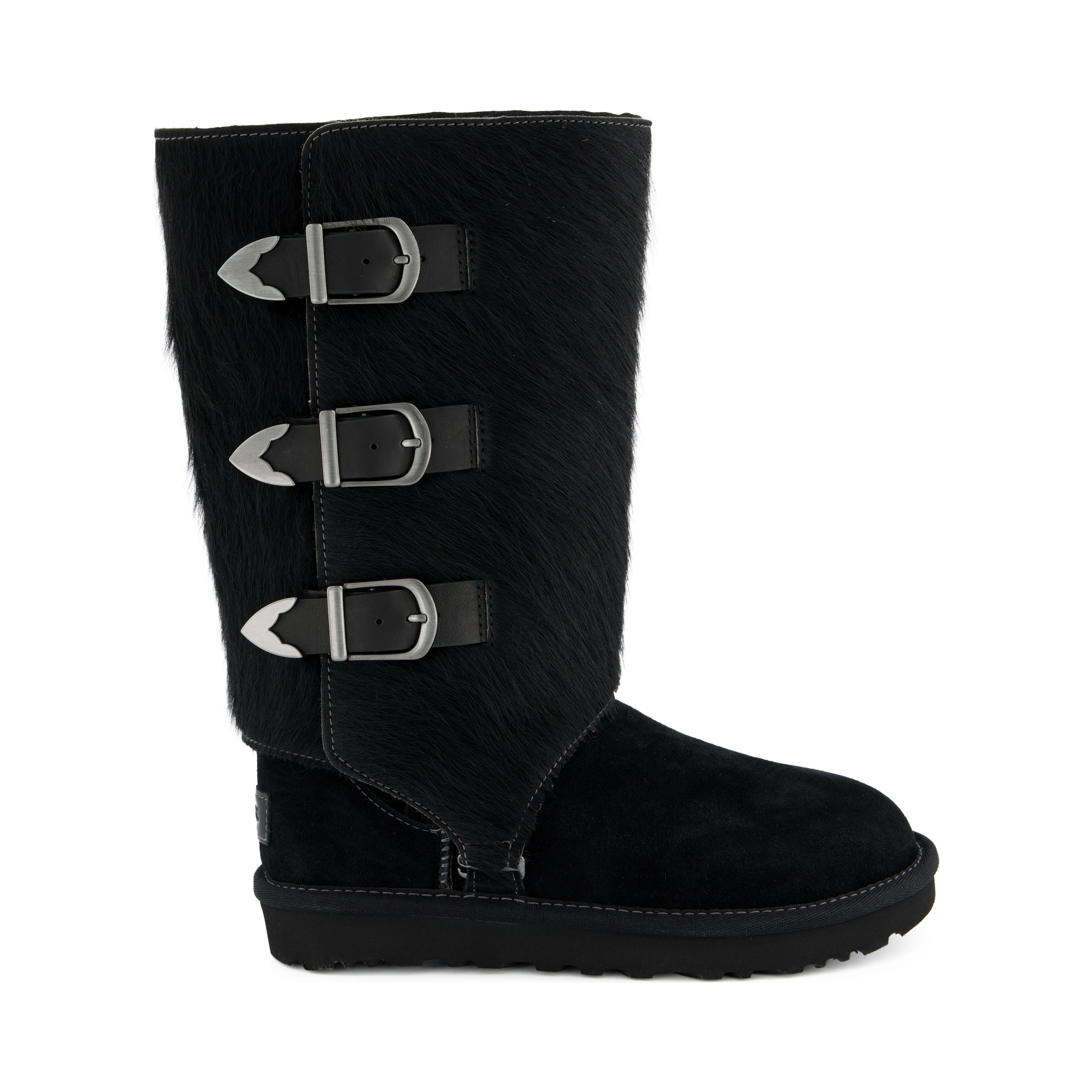 أحذية UGG سوداء