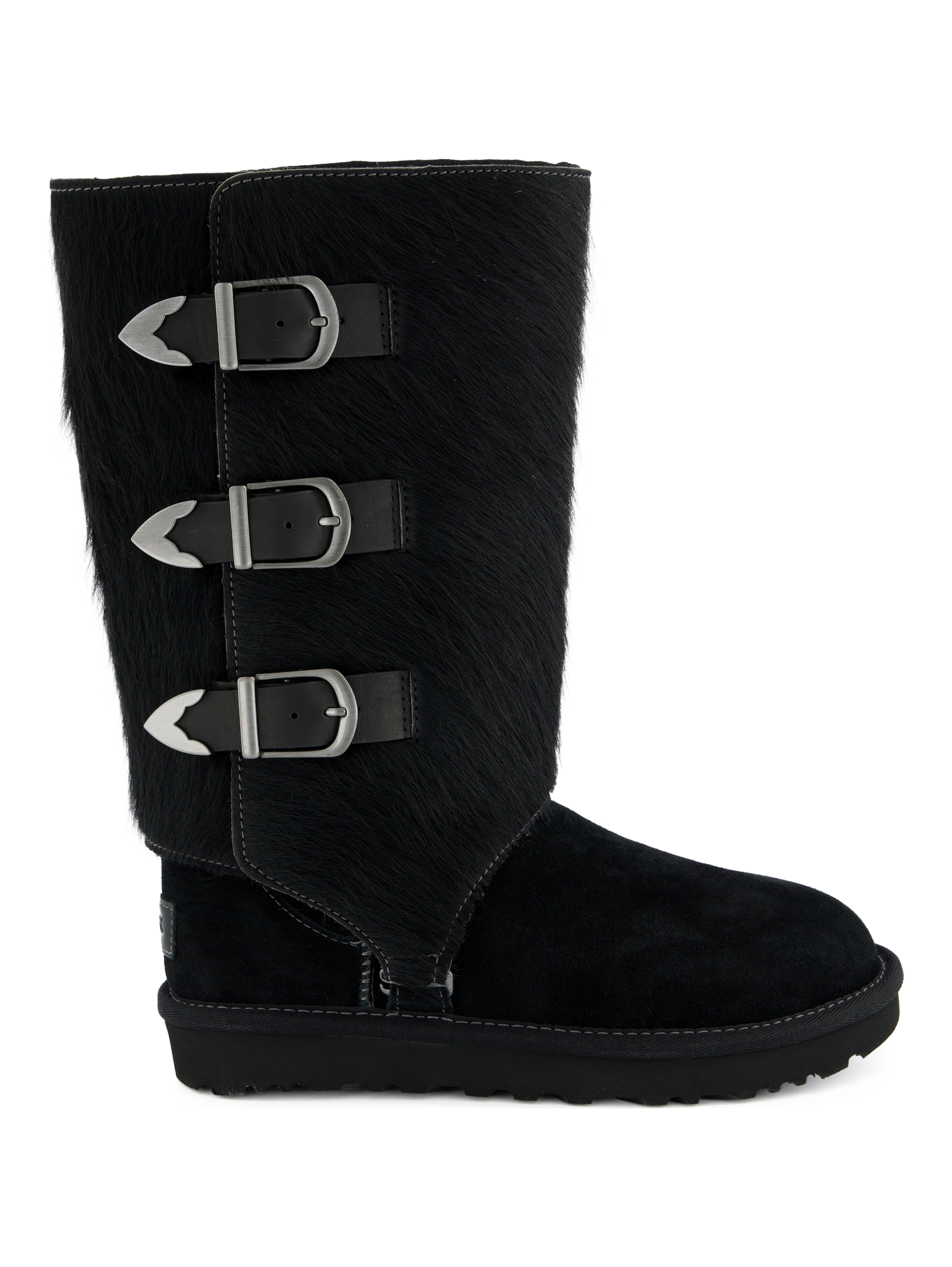 أحذية UGG سوداء