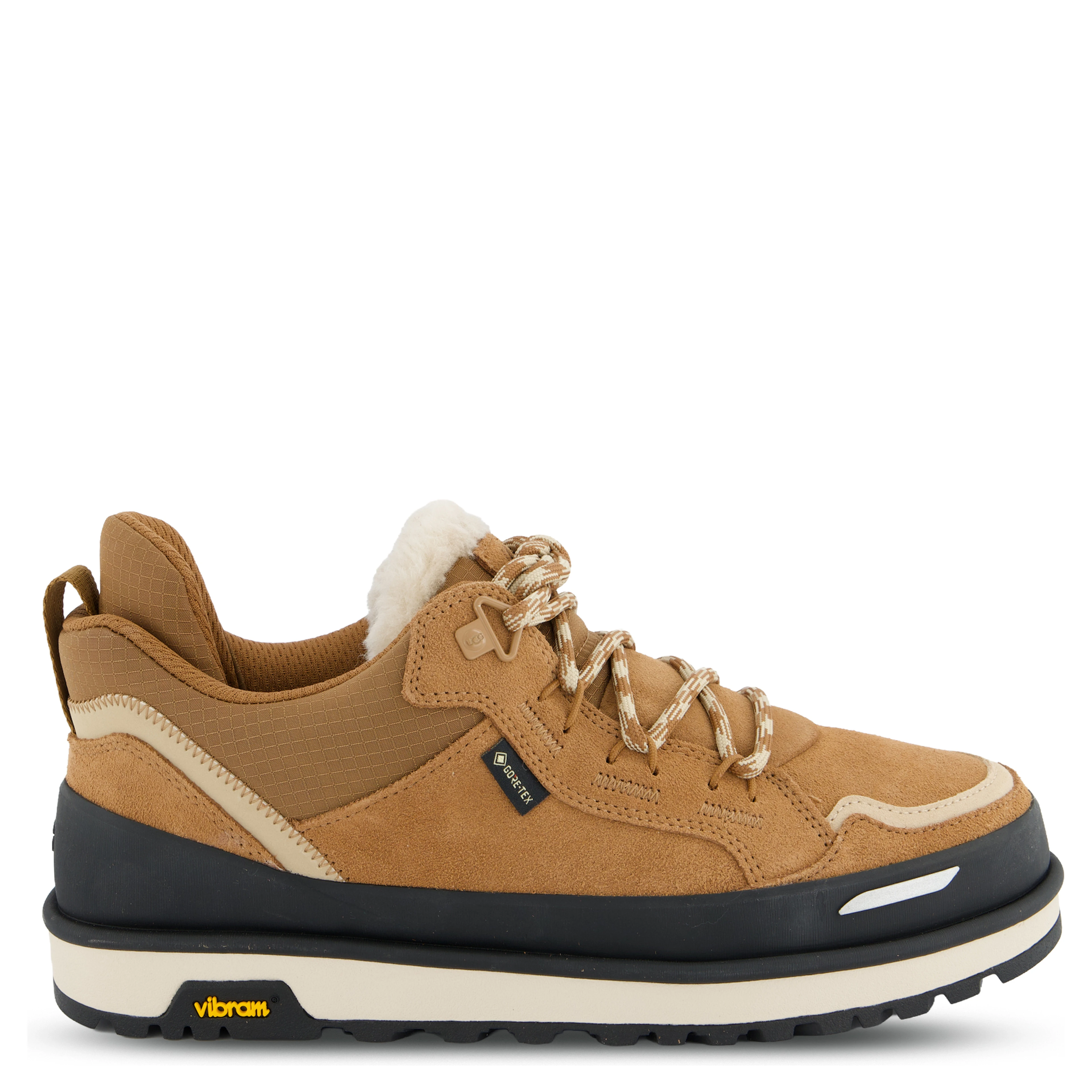 حذاء رياضي بني من UGG