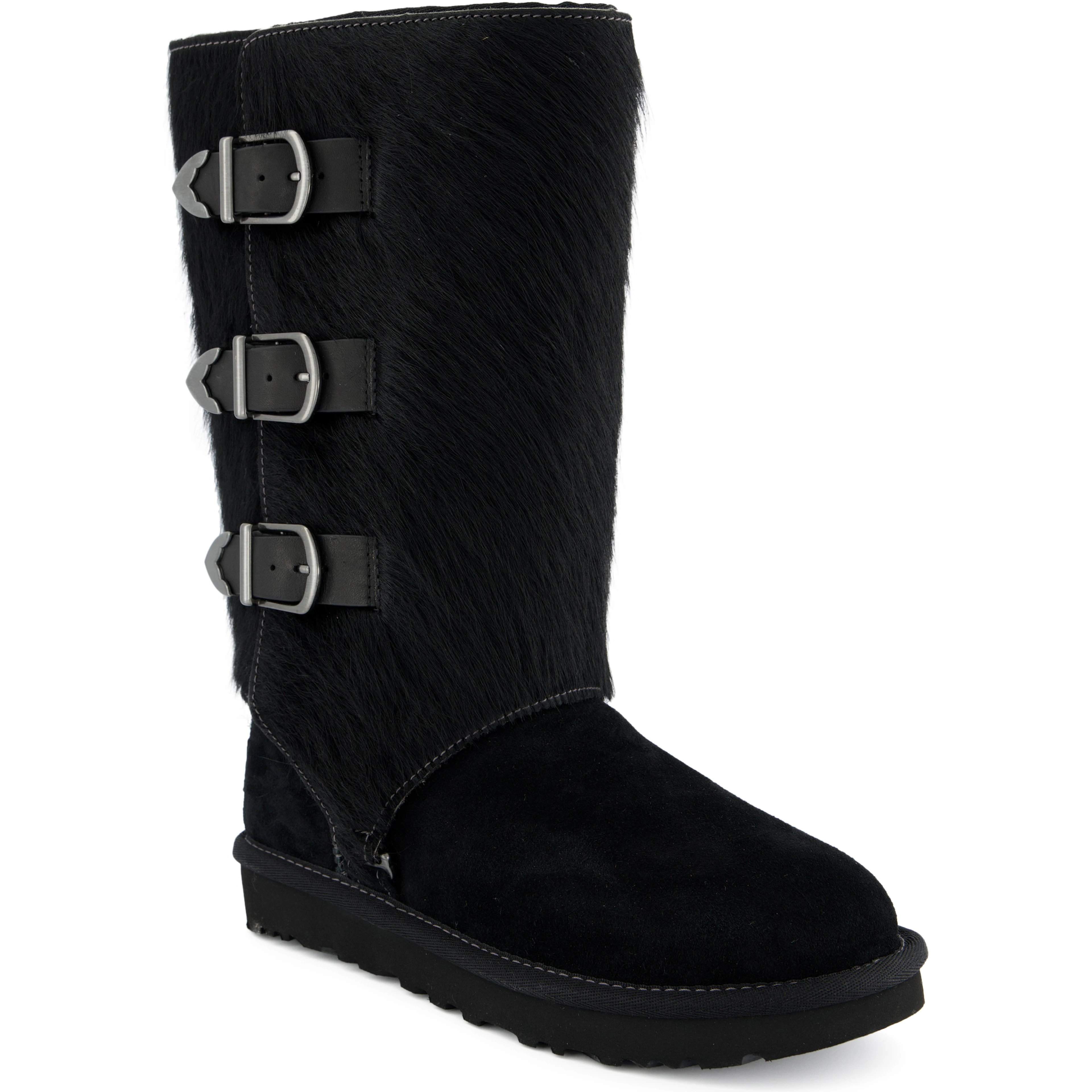 أحذية UGG سوداء