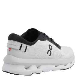 أحذية رياضية ON