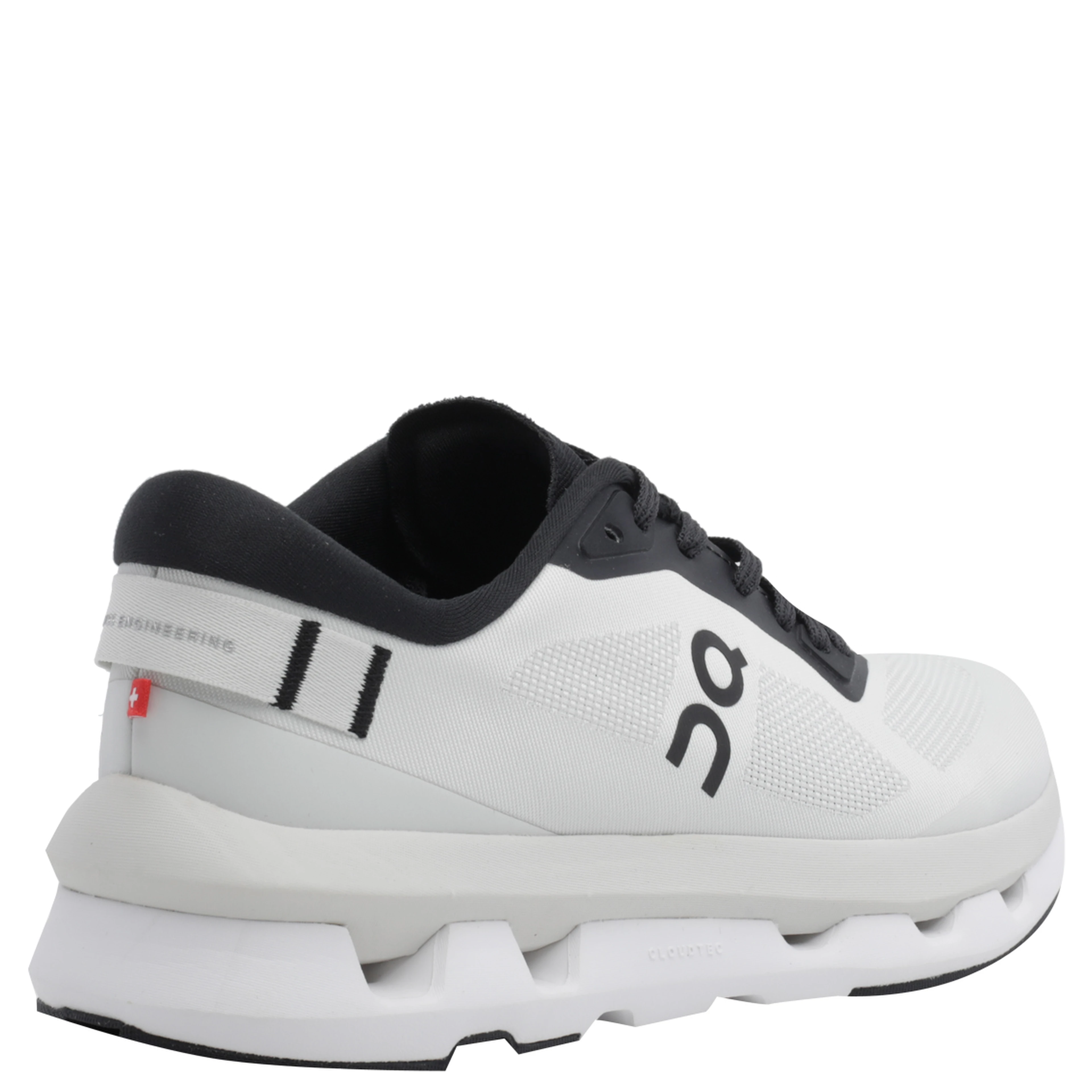 أحذية رياضية ON