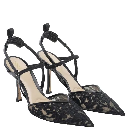 Fendi With Heel Black