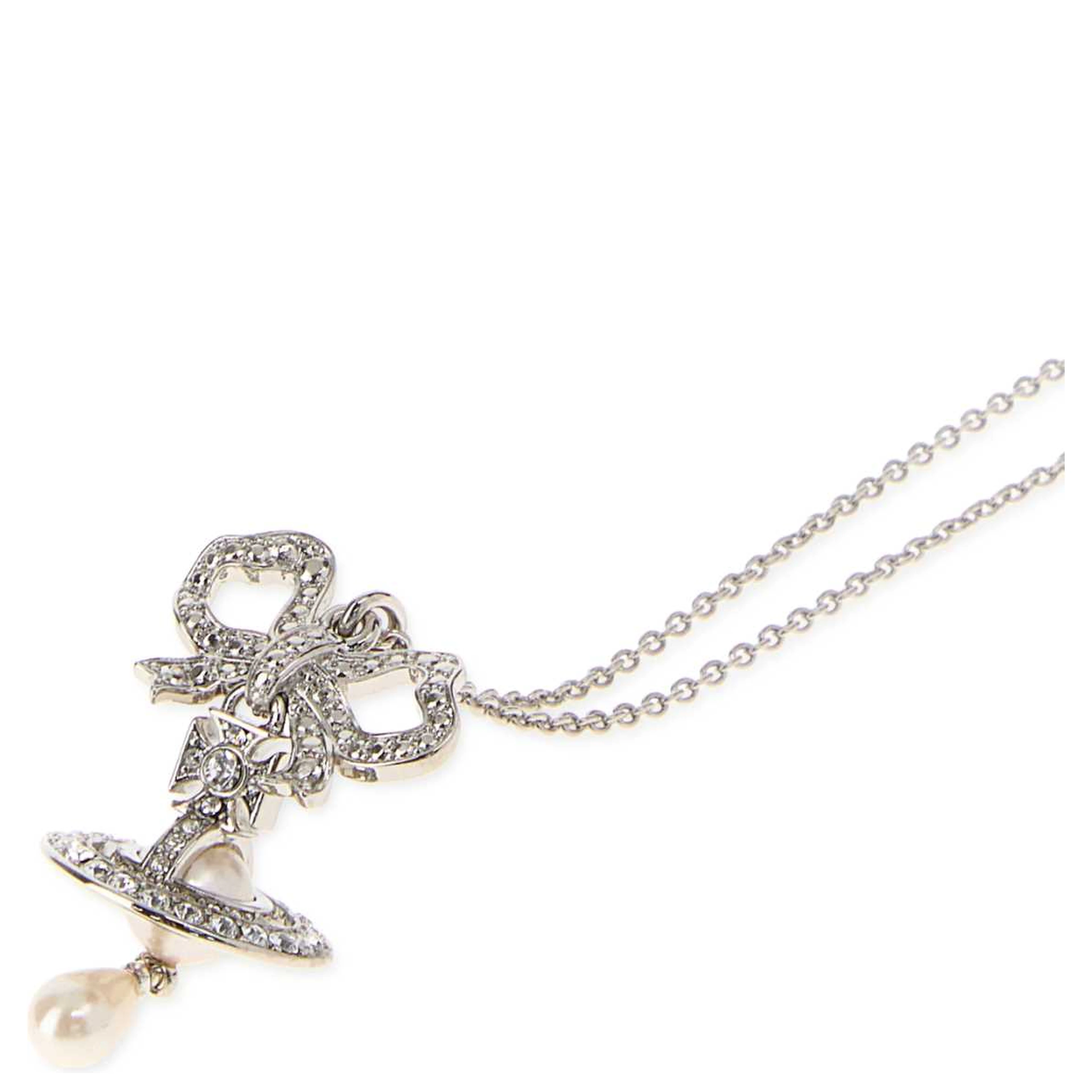 RIGOBERTA PEARL PENDANT