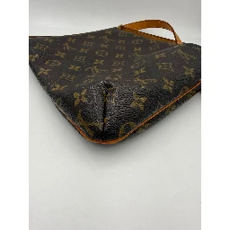 LOUIS VUITTON MUSETTE Monogram Handbag