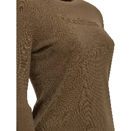 Round-neck T-shirt made of virgin wool