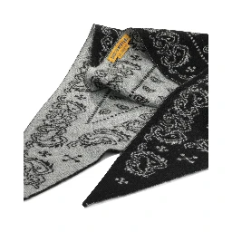 Scarves & Silk scarves