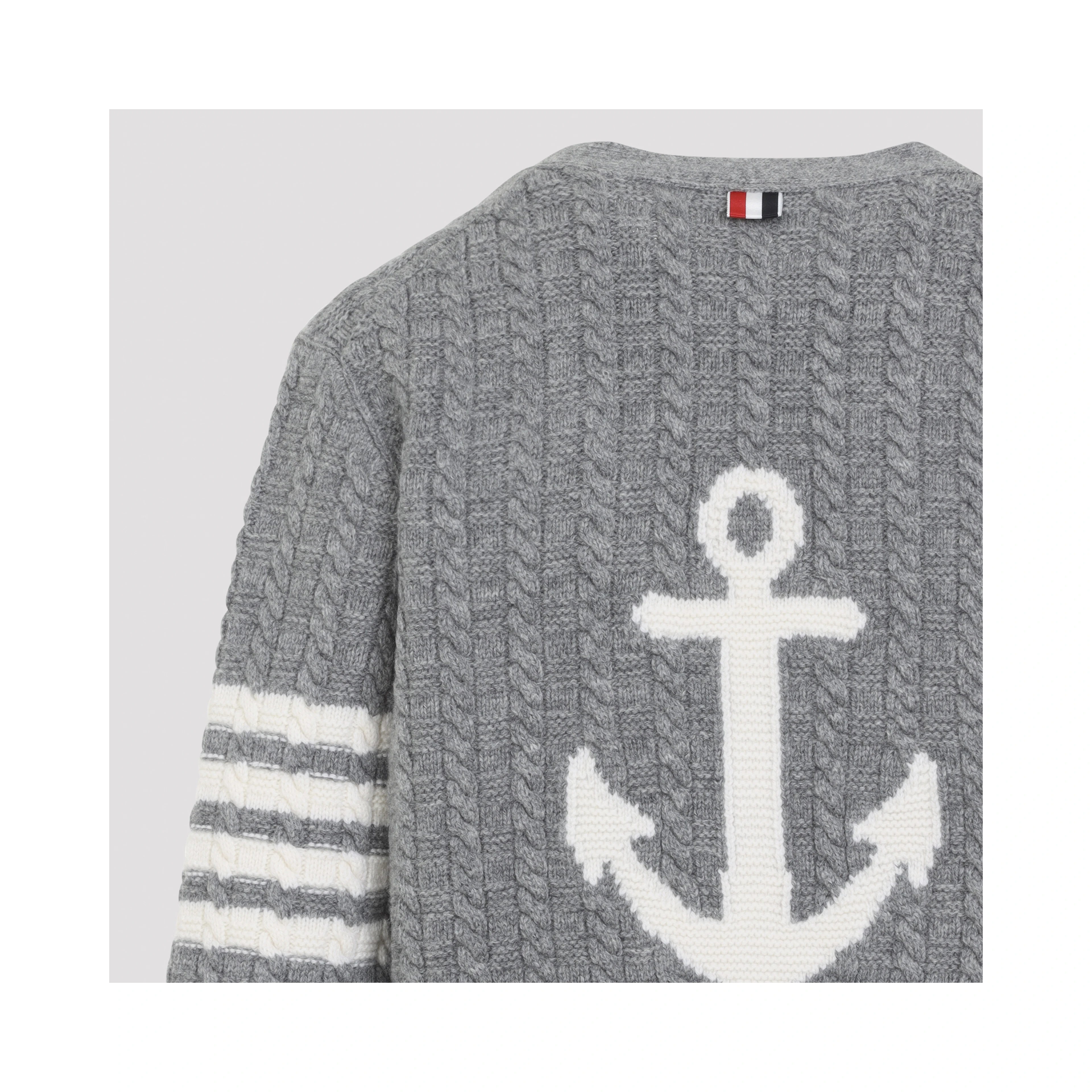 ANCHOR INTARSIA CABLE STITCH V NECK CARDIGAN