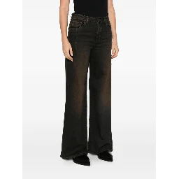 D EXTERIOR Jeans