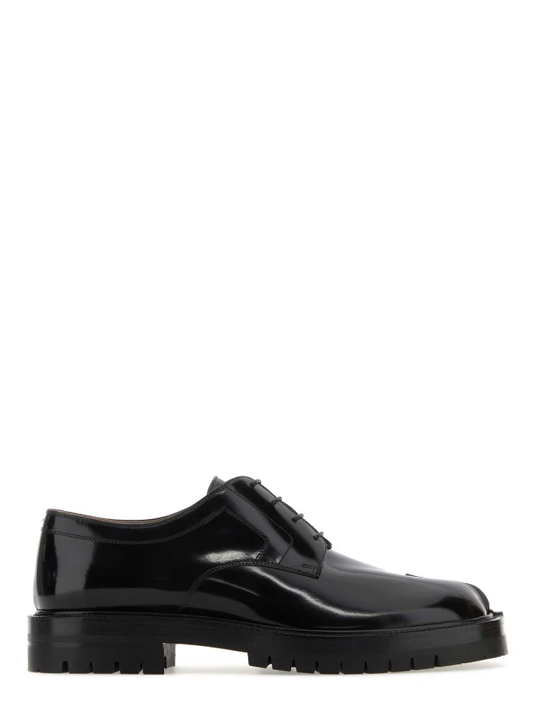 DERBY SHOES