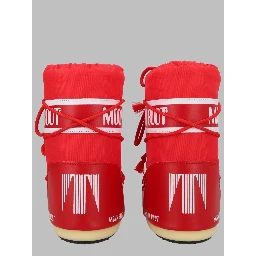 BOOTS WITH LOGO