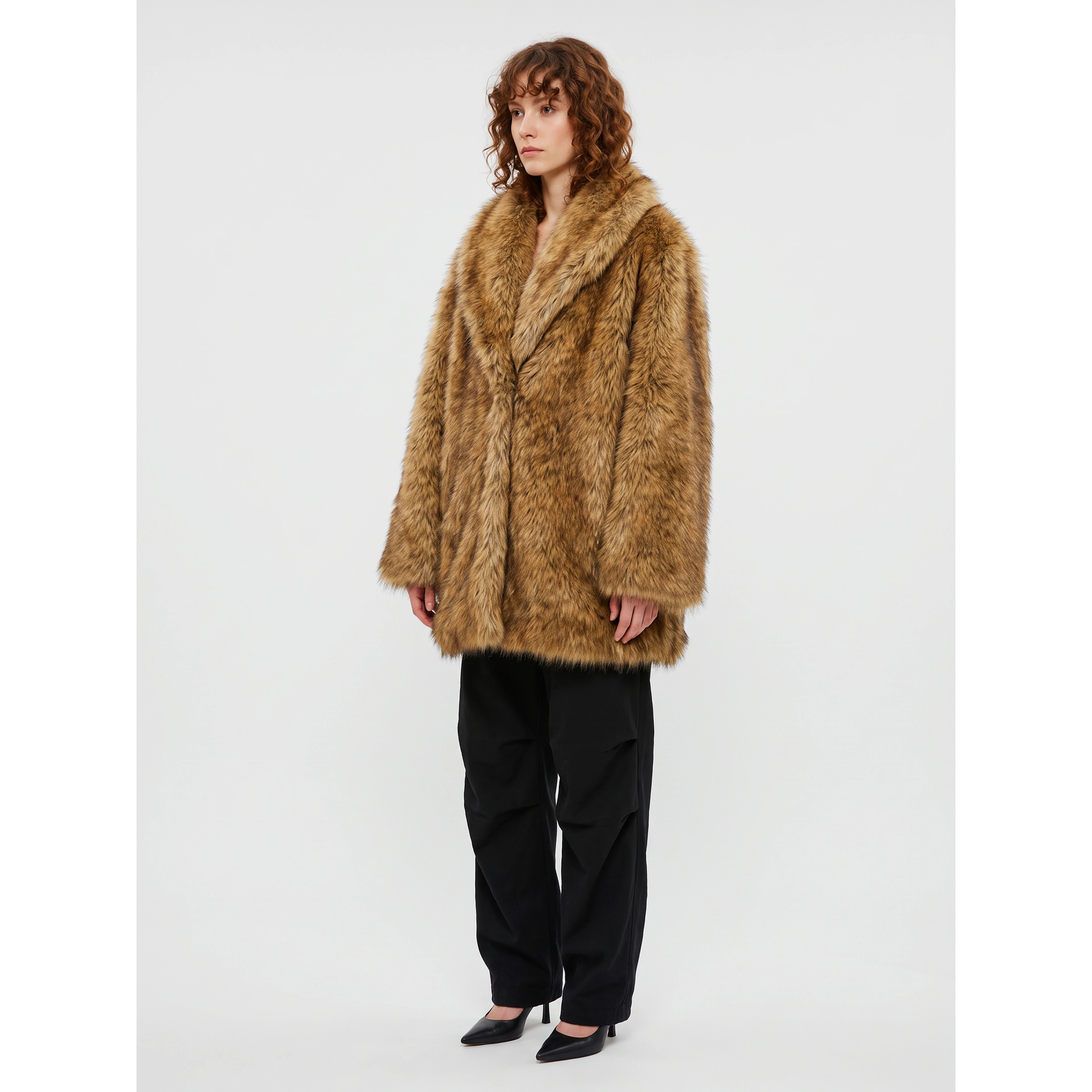 Brown Belle faux fur short coat