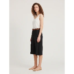 Black stretch canvas bermuda shorts
