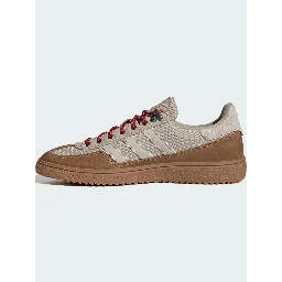 adidas Flat shoes