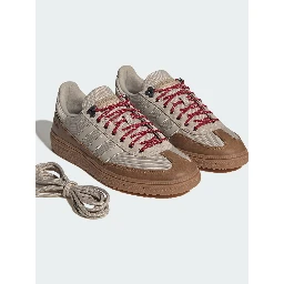 adidas Flat shoes
