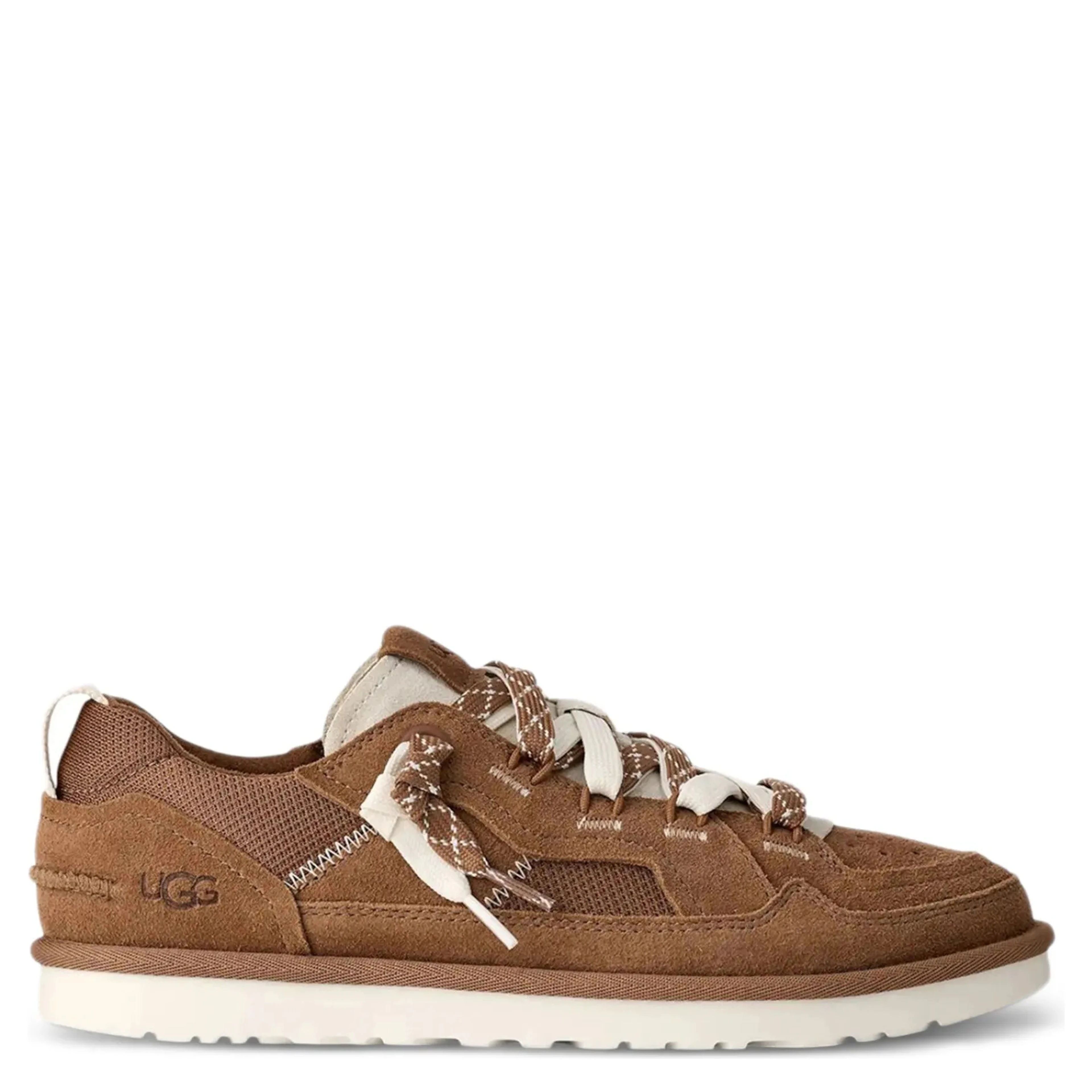 أحذية رياضية من UGG