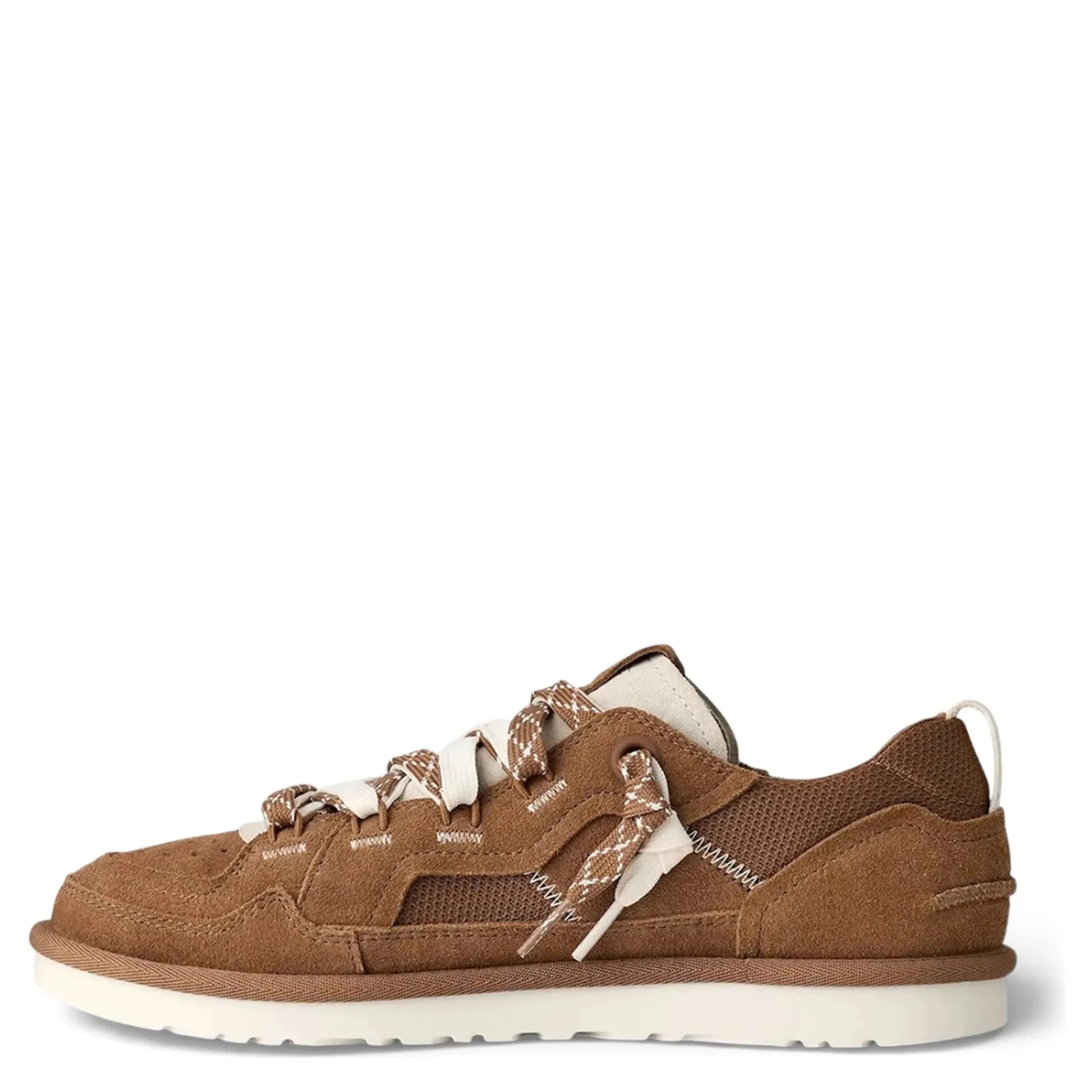 أحذية رياضية من UGG