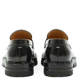 MAISON MARGIELA Flat shoes