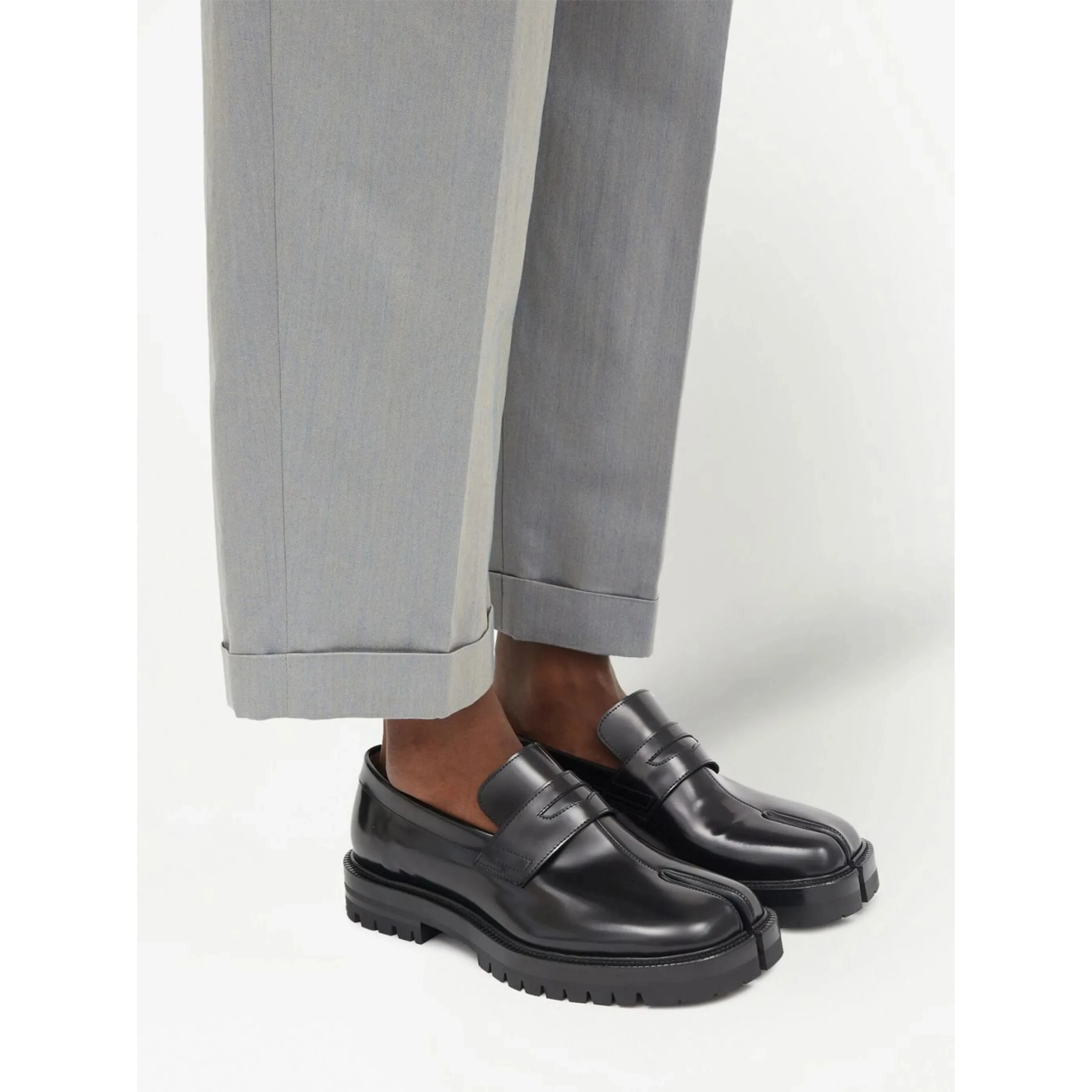 MAISON MARGIELA Flat shoes