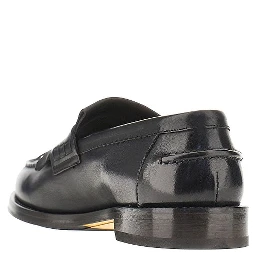 Leather loafers with tassels