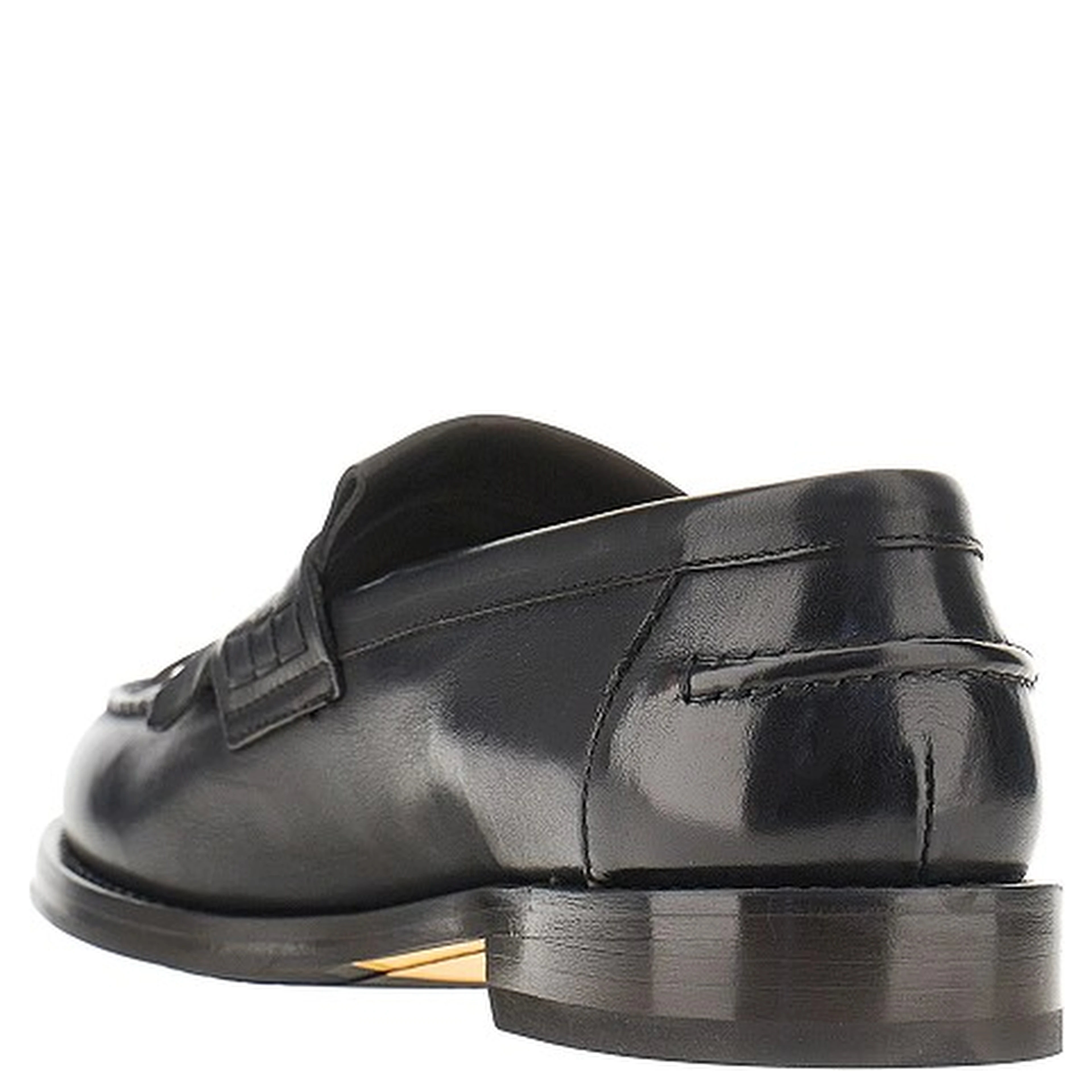 Leather loafers with tassels