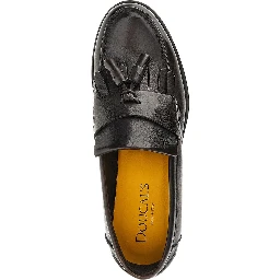 Leather loafers with tassels