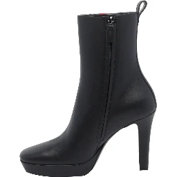 GUCCI Flat shoes Black