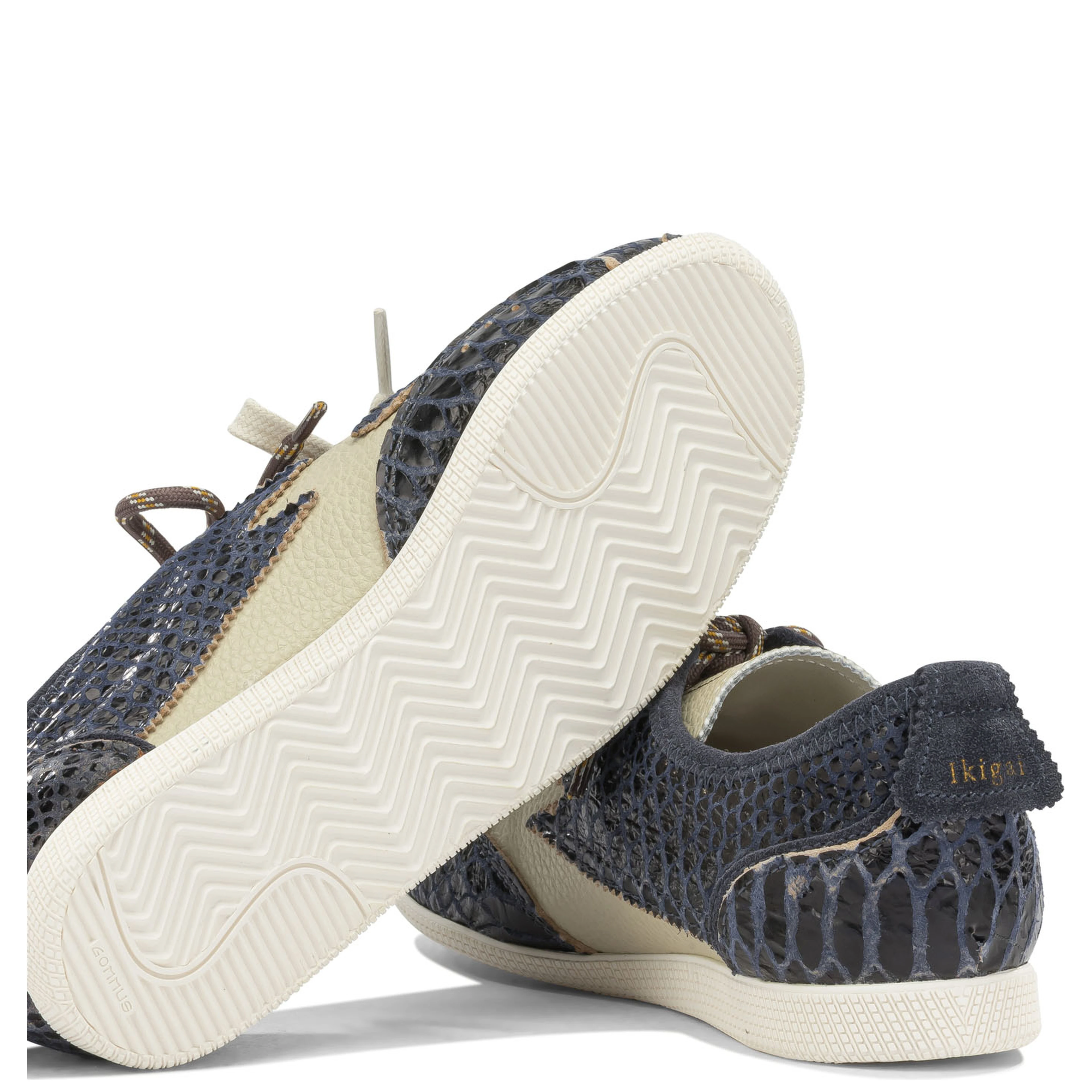 Sneakers & Slip-On