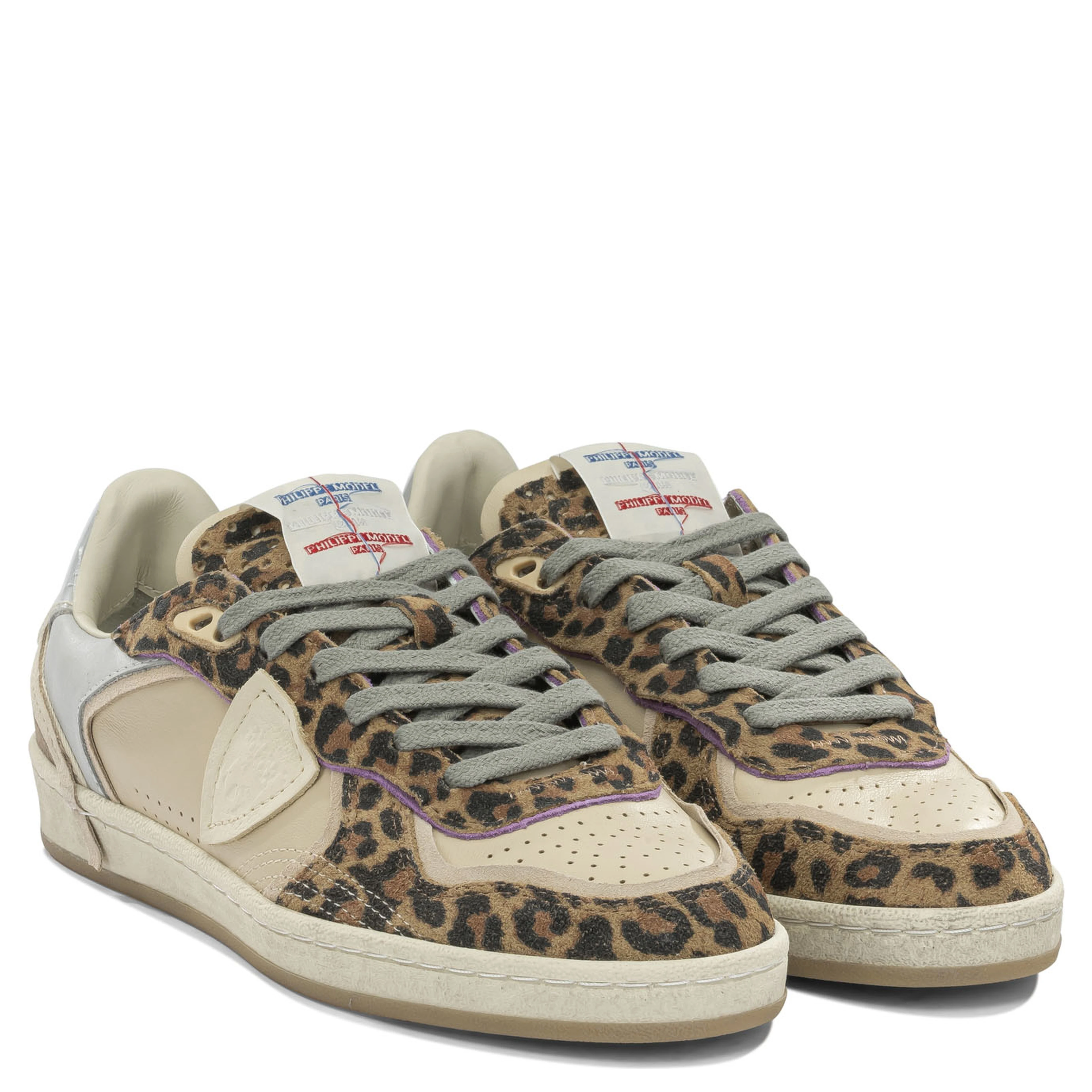 Sneakers & Slip-On