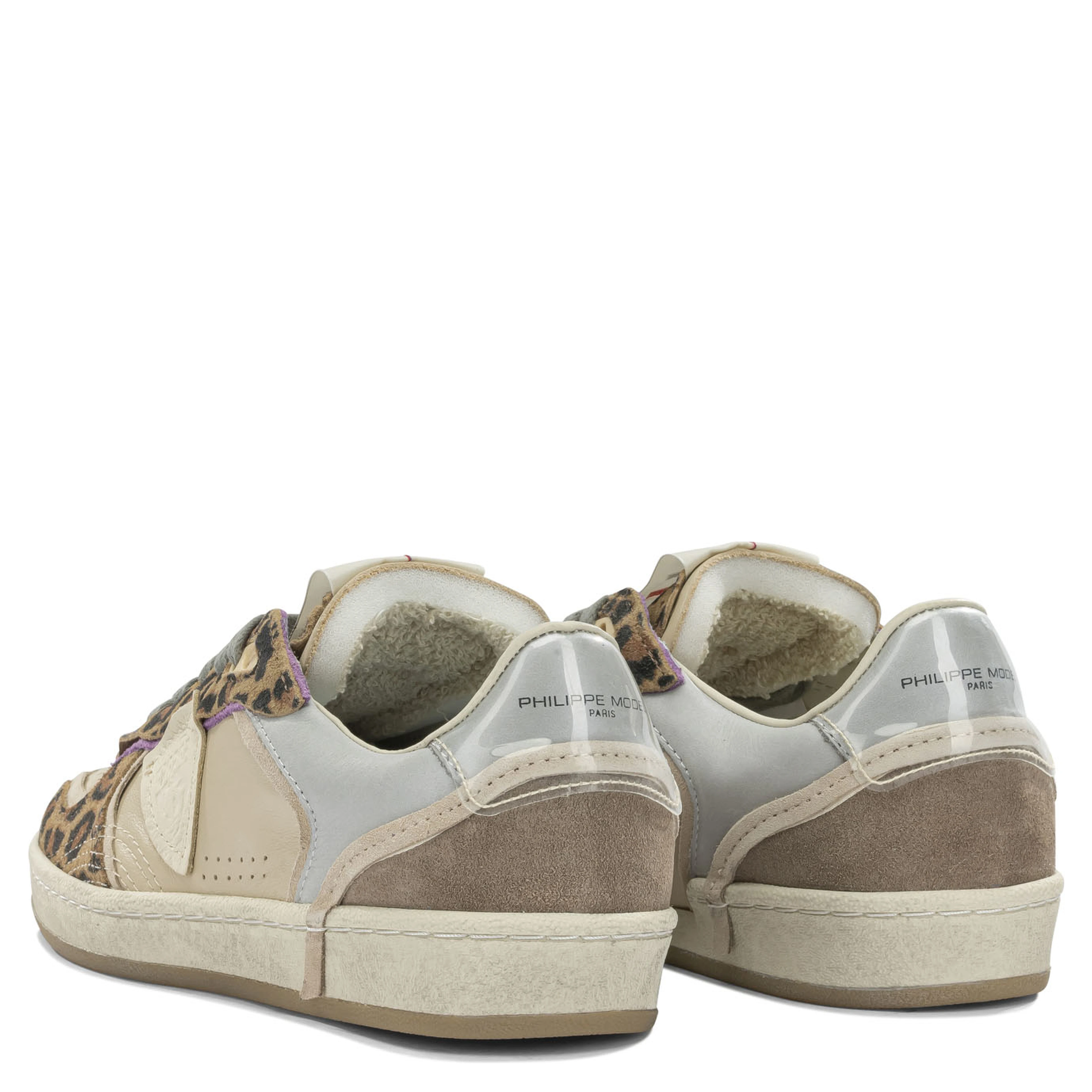 Sneakers & Slip-On