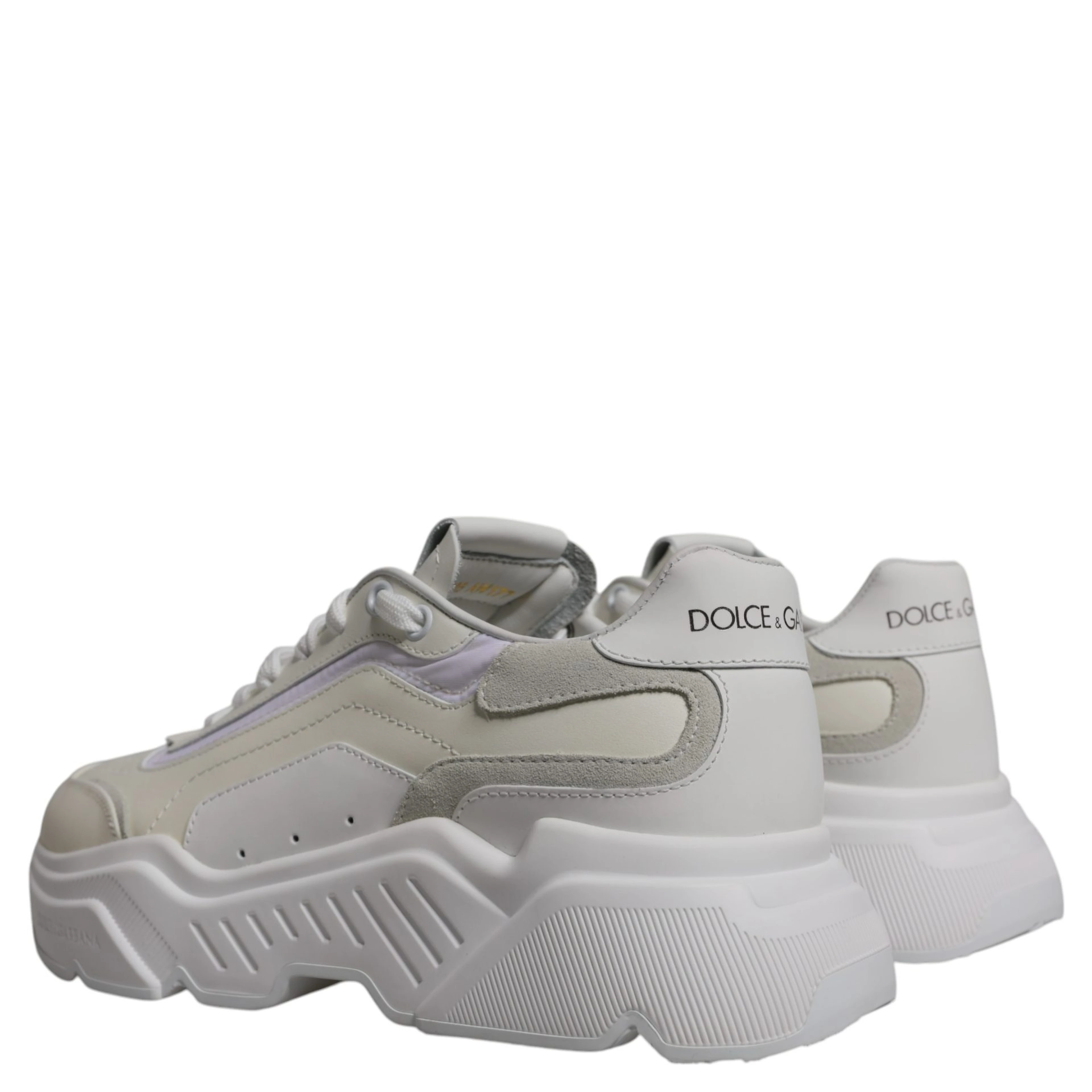 White Daymaster Men Low Top Sneakers Shoes