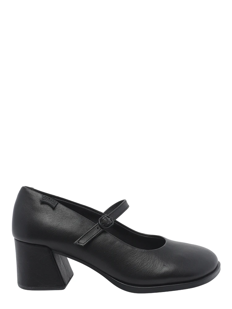 Camper With Heel Black