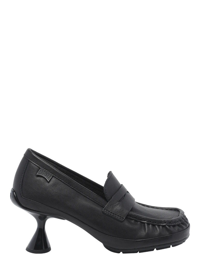 Camper With Heel Black