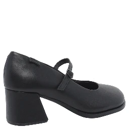 Camper With Heel Black