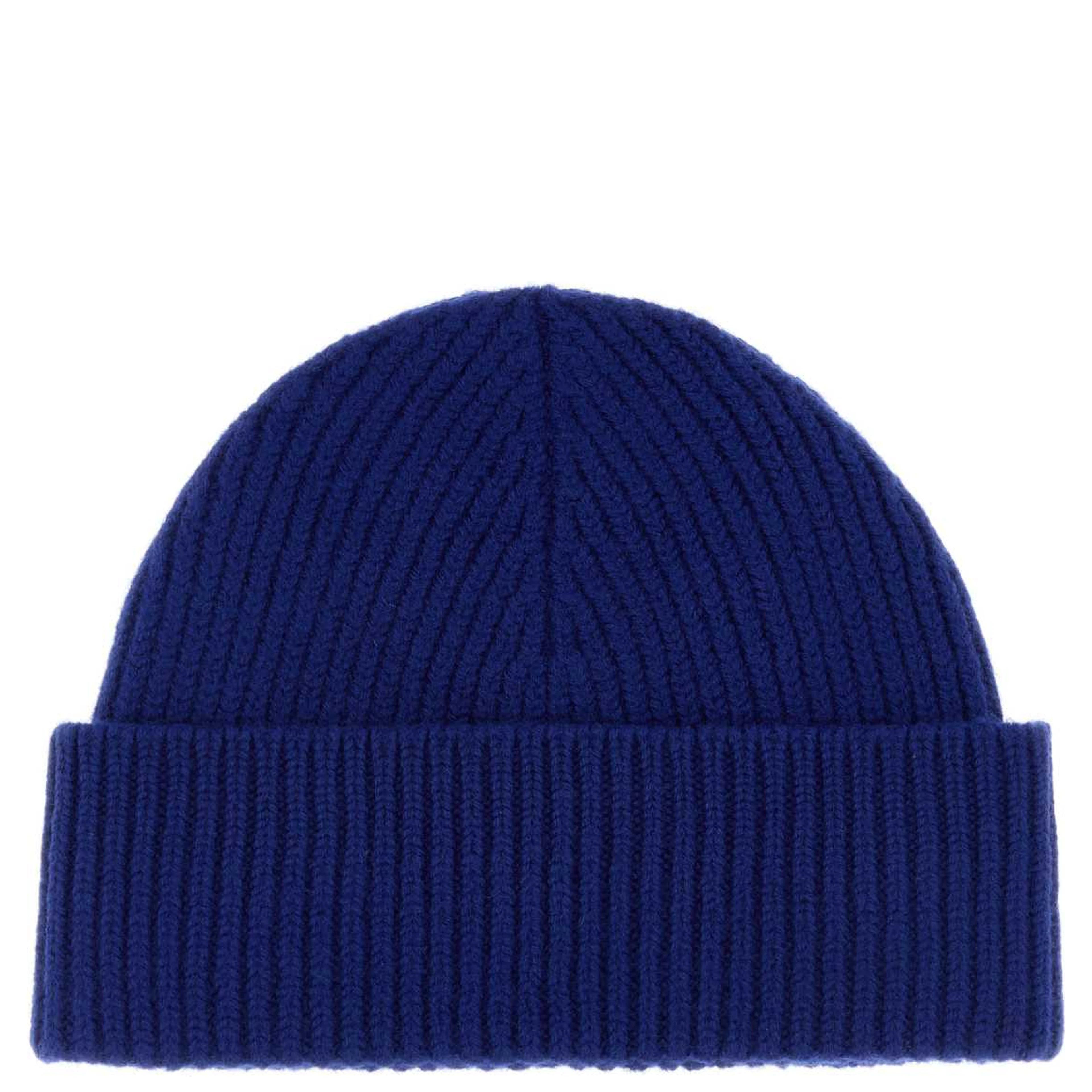 QUOTA-BEANIEWITHCONTRASTEDAMIDECOEUR