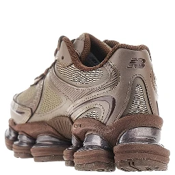 ABZORB 2000 sneakers