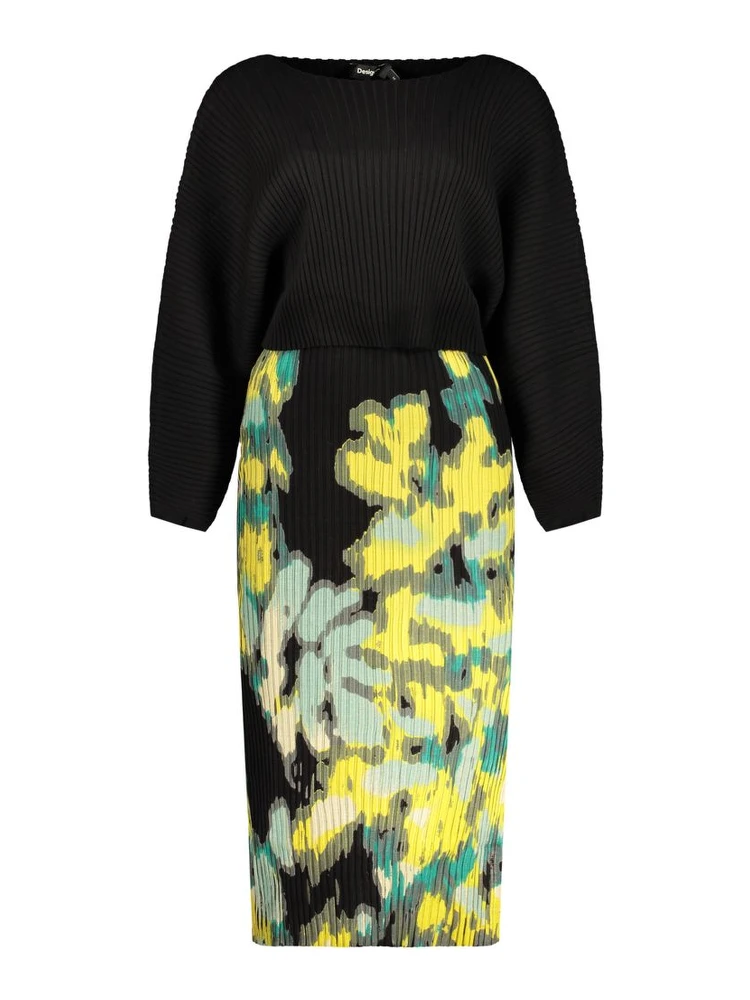Black Polyester Casual Dress