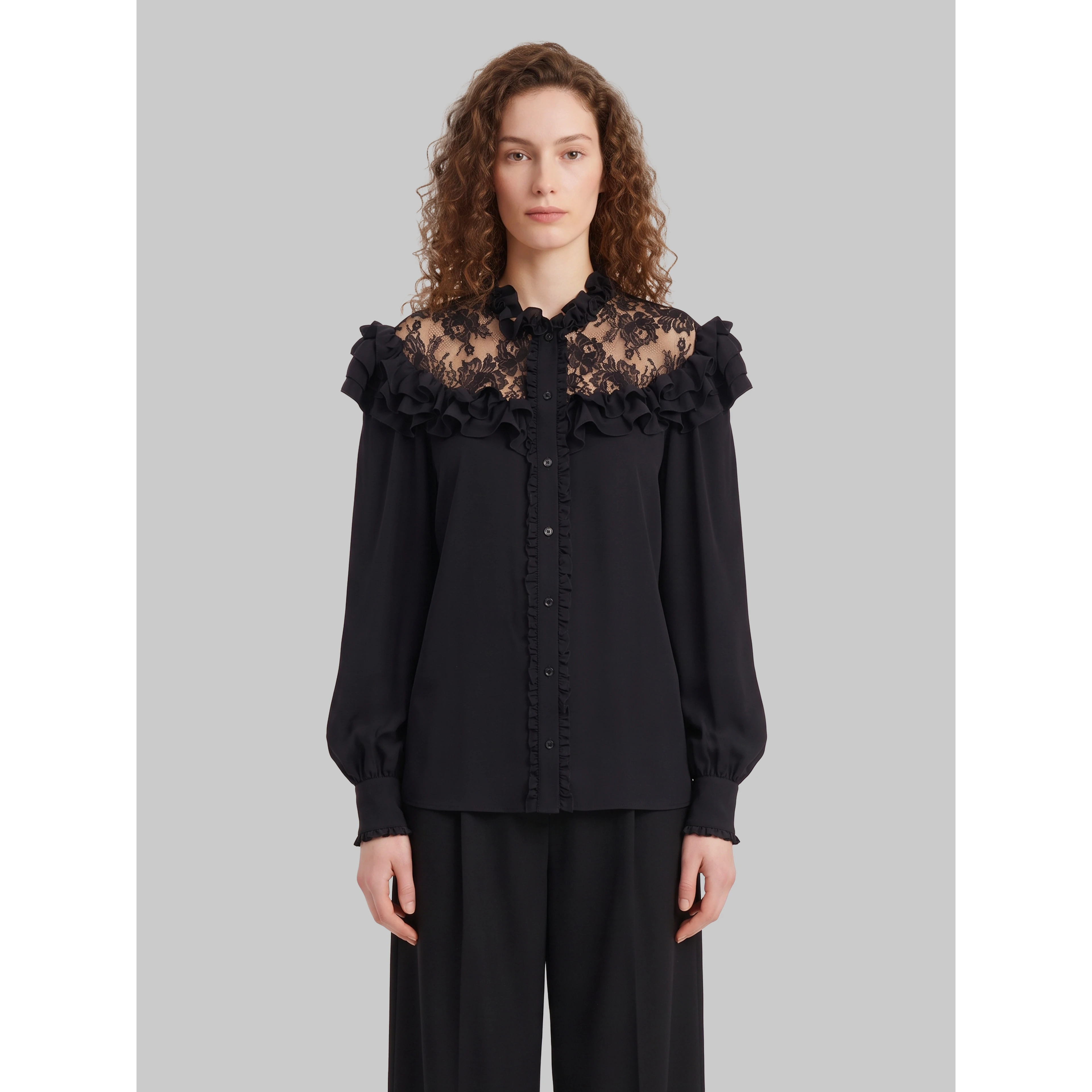 High-neck ruffled blouse in crêpe de chine and lace