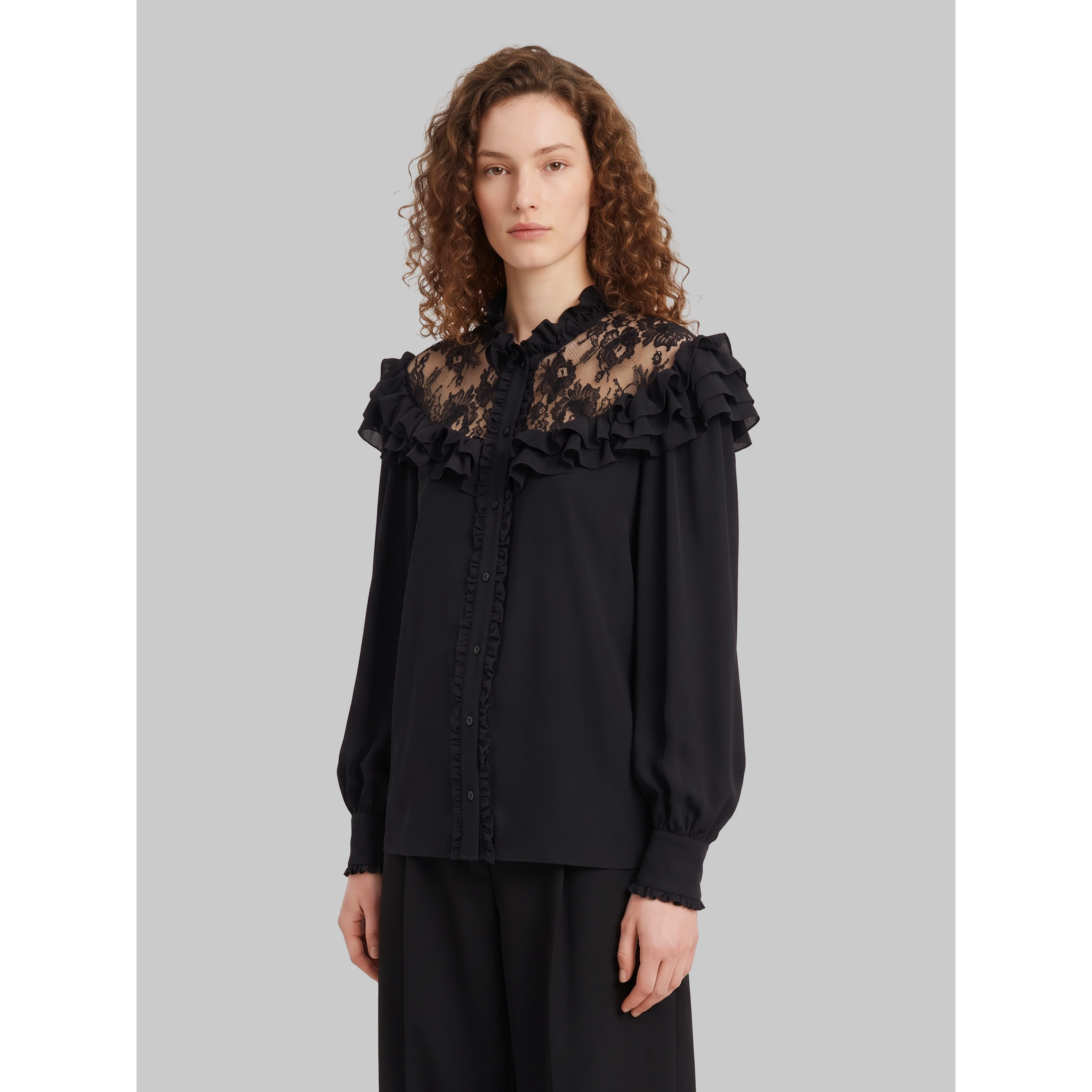 High-neck ruffled blouse in crêpe de chine and lace