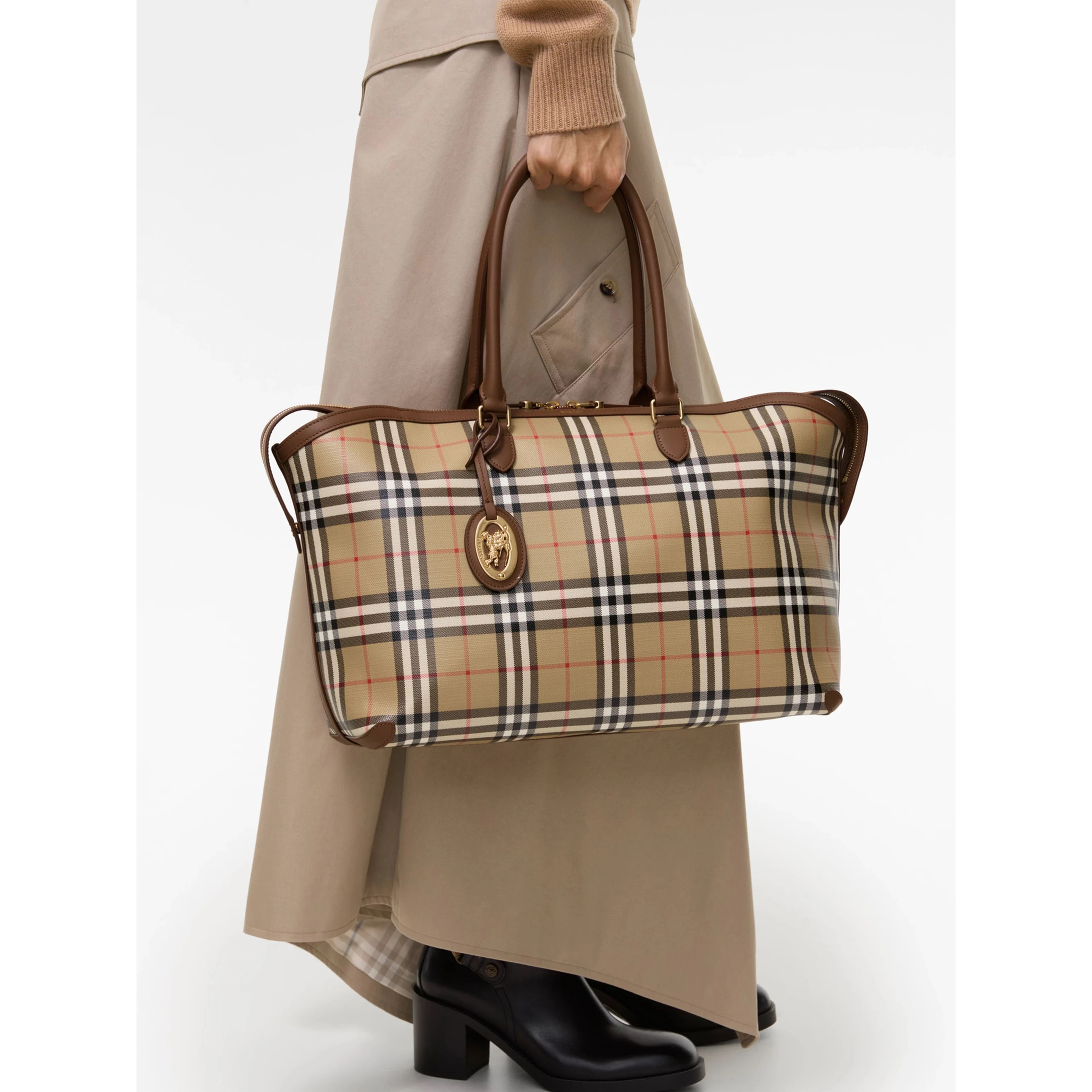 BURBERRY handbag